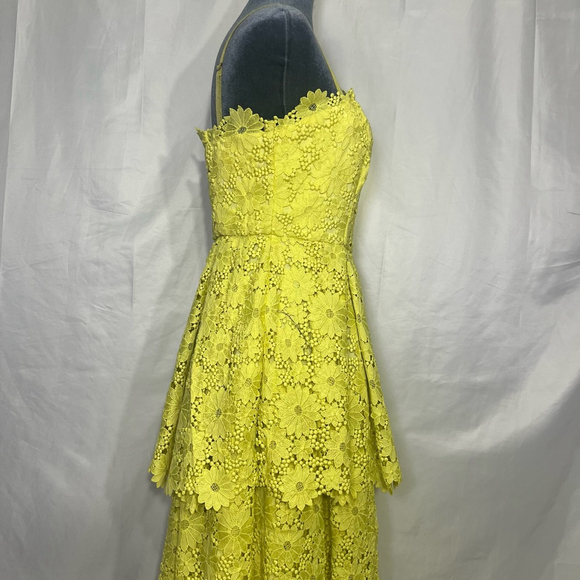 Anthropologie Maeve Tiered Lace Eyelet Dress Chartreuse Yellow Sz 8 Midi Flowy - Picture 12 of 16